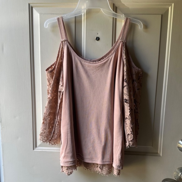 White House Black Market Lace Cold Shoulder 3/4 Sleeve Blush Rose Blouse.Size S - Picture 11 of 16